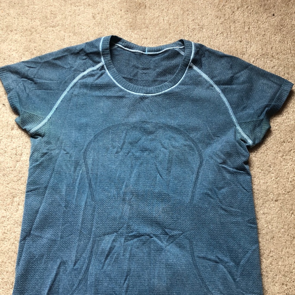 Lululemon swiftly tech short sleeve